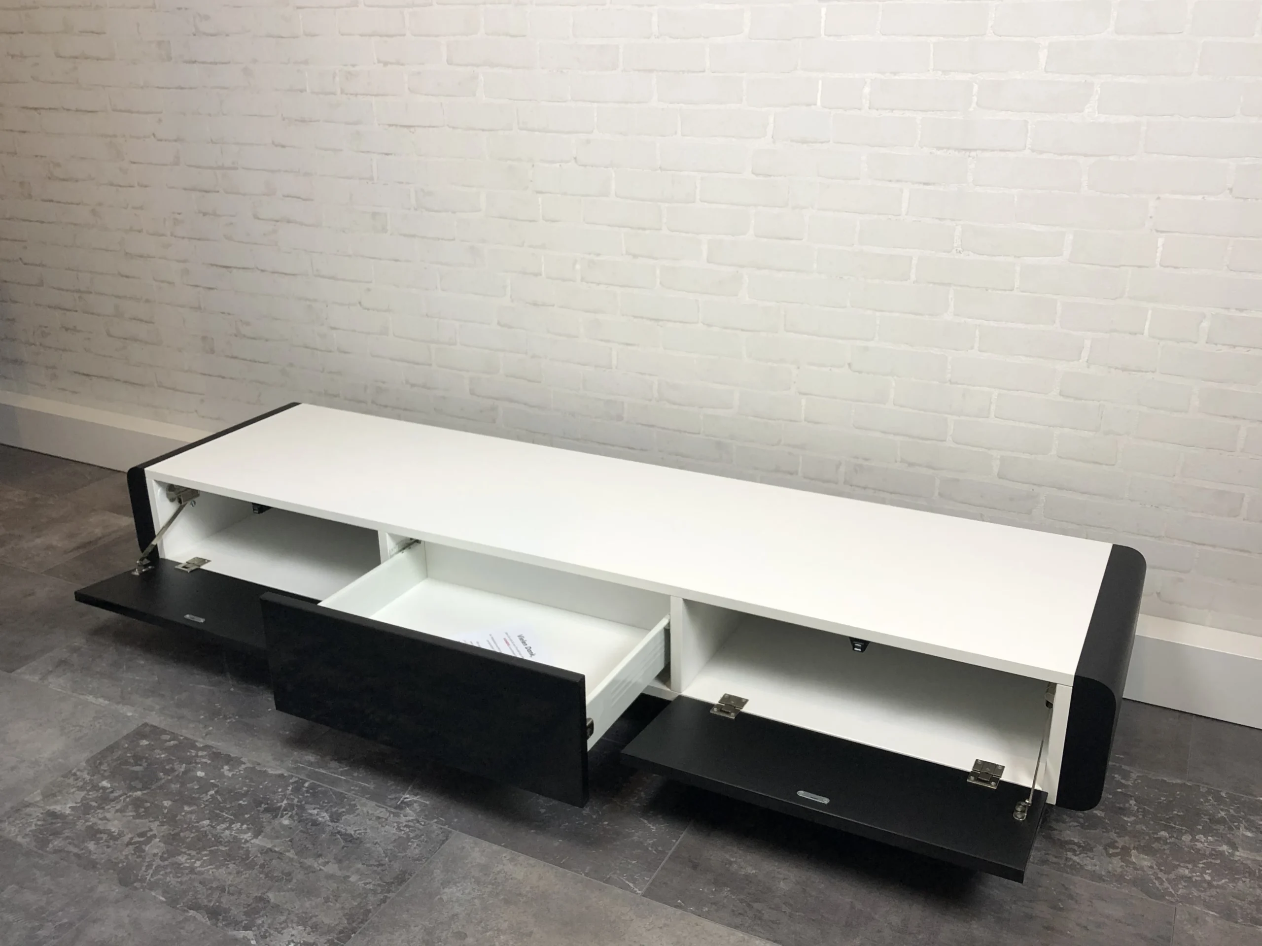 schnepel-elf-lowboard-170-geschlossen-tv-m-bel image 2